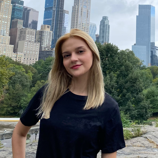 Mia Sanin - Customer Success Associate