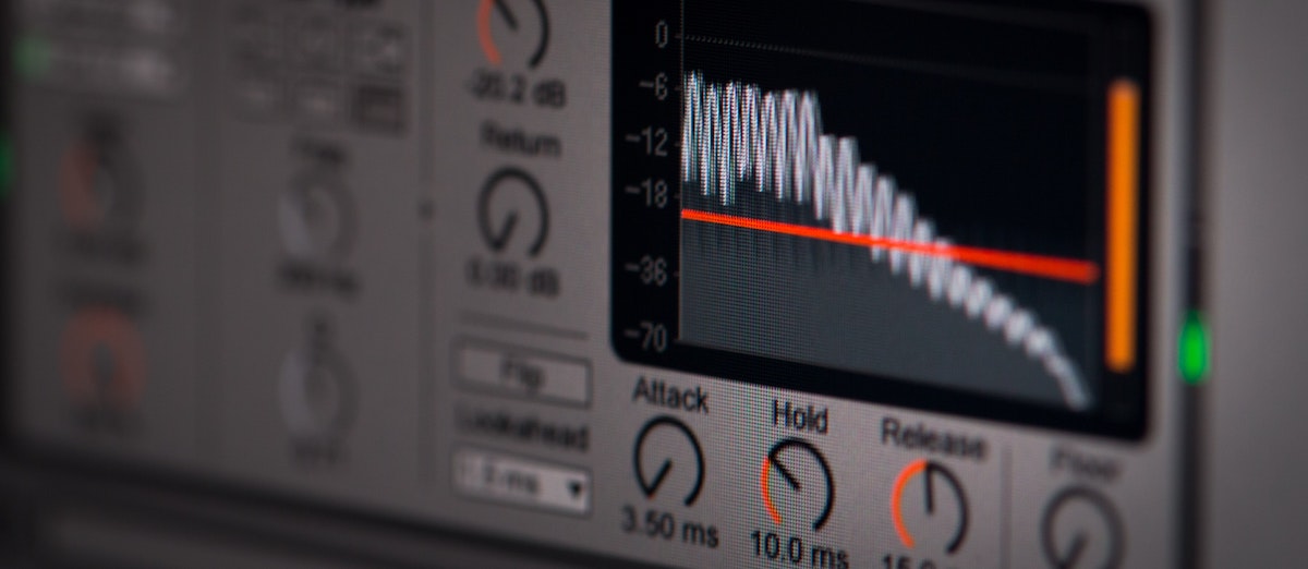 Edit a voice actor's voice over: image of a plugin compressor