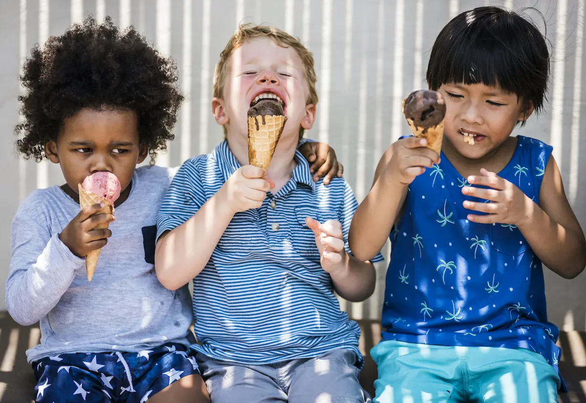 Great sound: three kids eating ice cream
