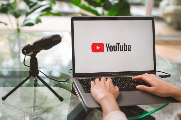 AI voice generator for YouTube