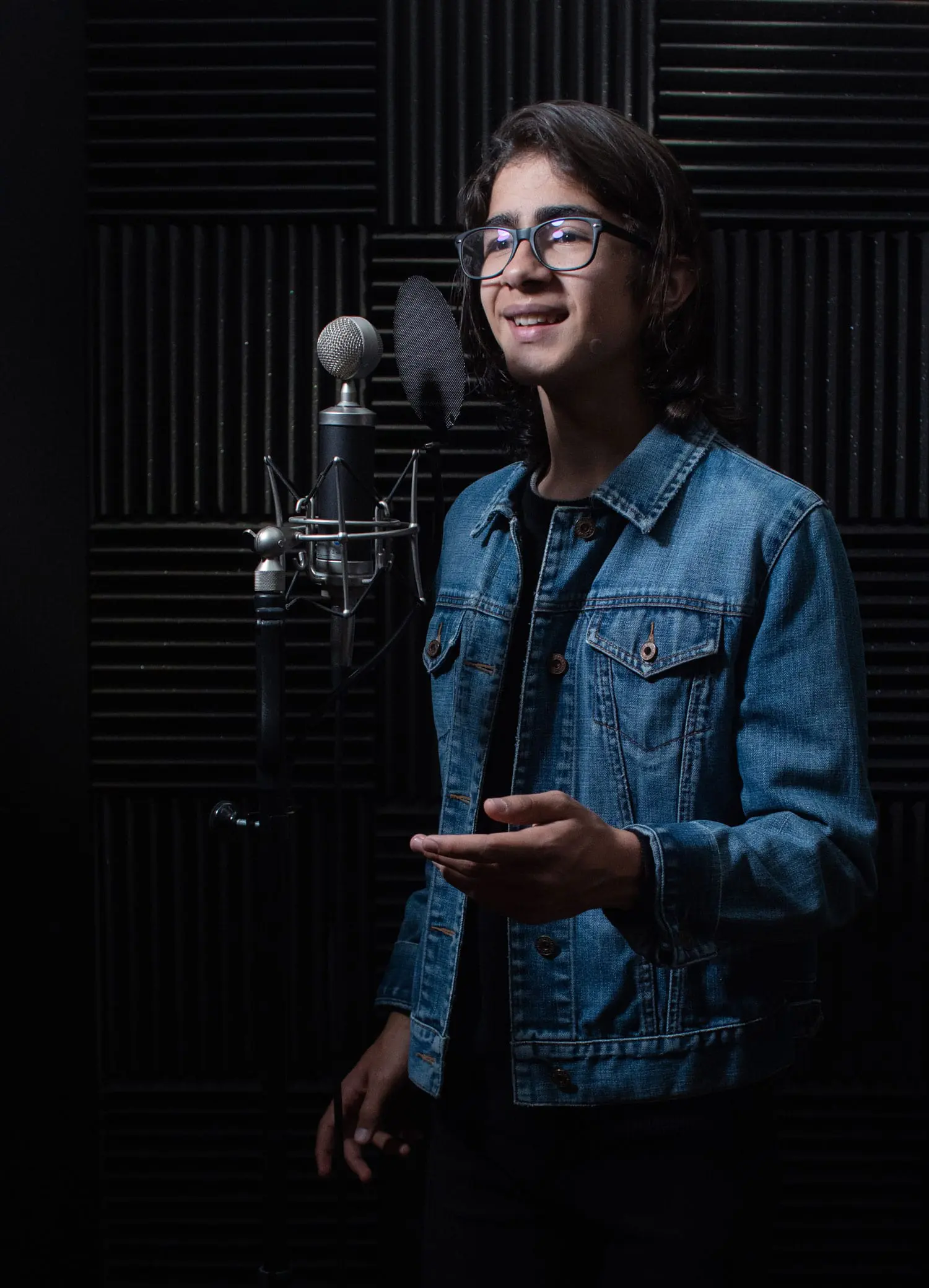 Mateo kid voice actors